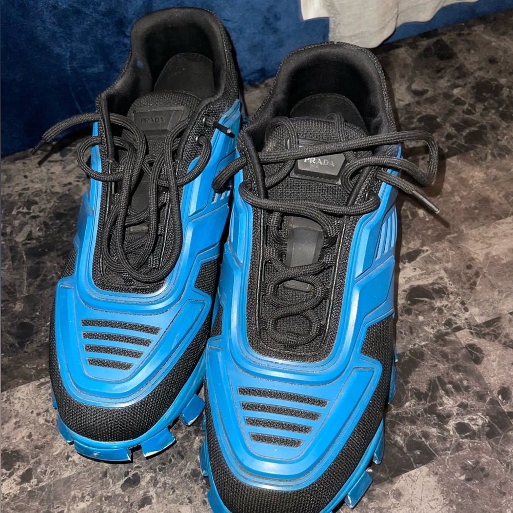 Prada cloudbust size 10